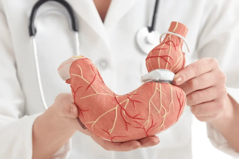 Are there any risks to bariatric surgery